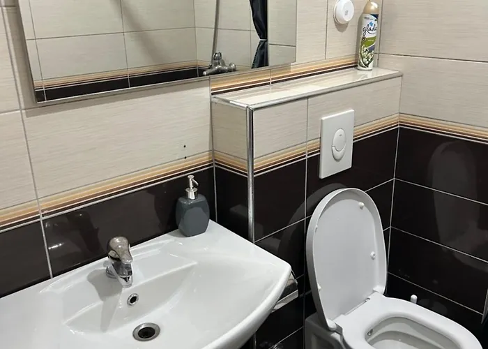 Cozy And Tranquil Apartment - Easy And Efficient Check-In Tirana